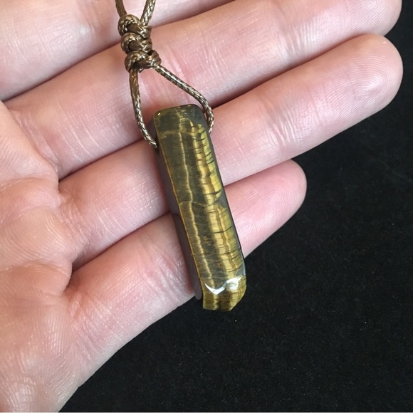 Tiger’s Eye Natural Stone Pendant Necklace - Picture 4 of 8